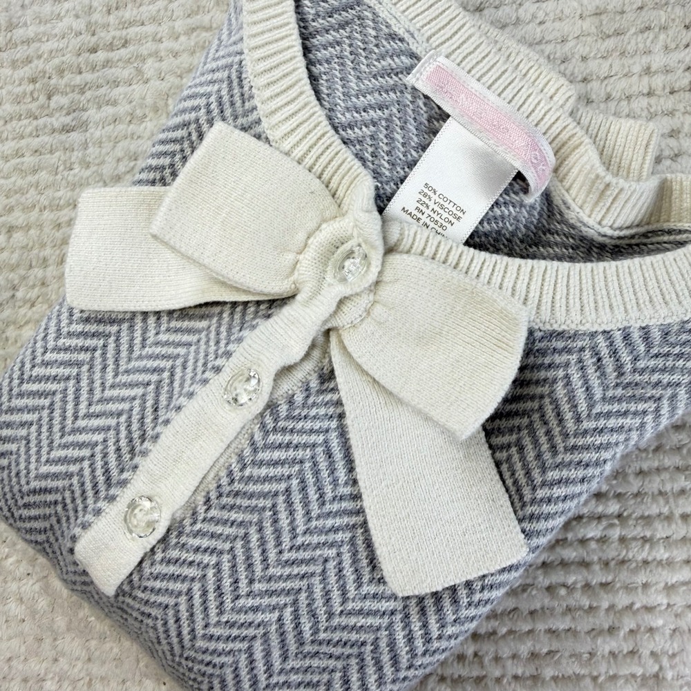 Janie and Jack Girls Grey Herringbone Bow Sweater Size 6 Cream Long Sleeve Knit